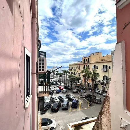 Lungomare Caboto Apartment